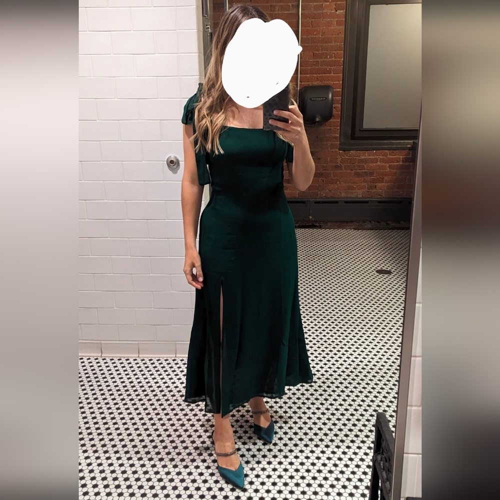 Reformation Twilight Dress in Green - Picture 5 of 10